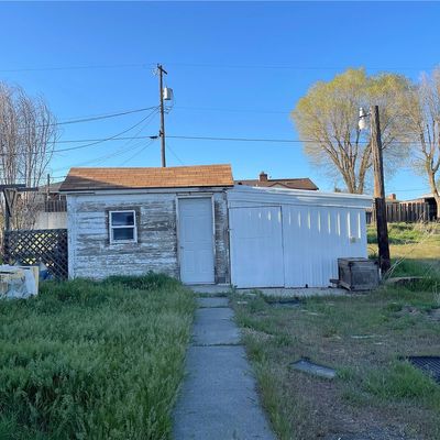 205 E 5 Th St, Lind, WA 99341