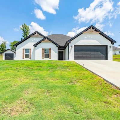 2065 Creekwood Cir, Bauxite, AR 72011