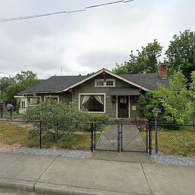 207 Nw Kerron St, Winlock, WA 98596