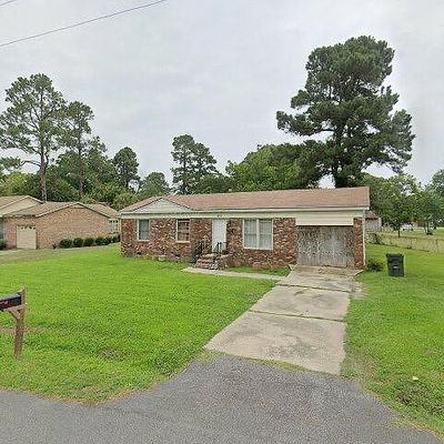 208 Huggins St, Marion, SC 29571