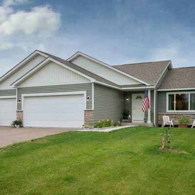 209 Fischer St Nw, Montgomery, MN 56069