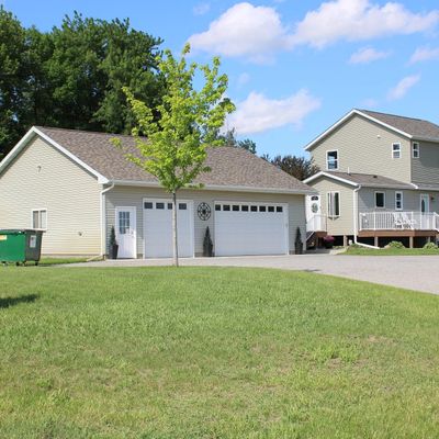 21086 Walden Ave, Hutchinson, MN 55350