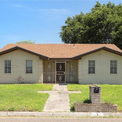 2109 Point West Dr, Edinburg, TX 78539