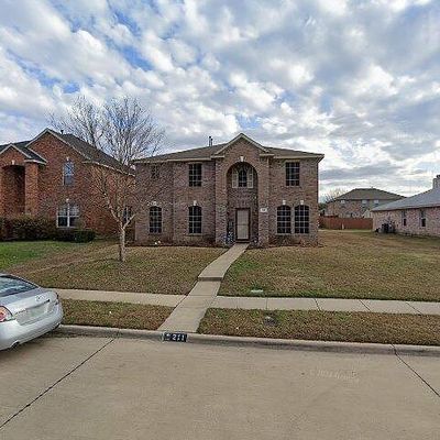 211 Indian Trl, Cedar Hill, TX 75104