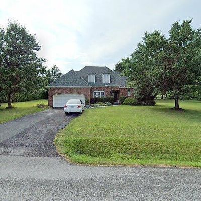 172 Old White Dr, Lewisburg, WV 24901