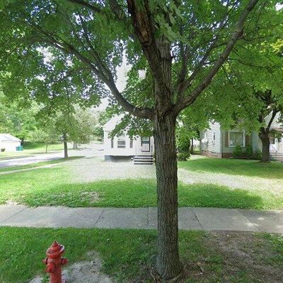 17203 Maple Heights Blvd, Maple Heights, OH 44137