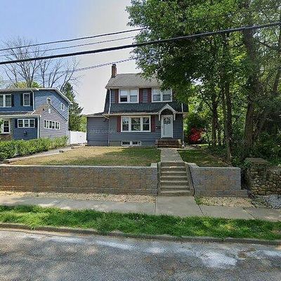 18 Caton Ter, Caldwell, NJ 07006