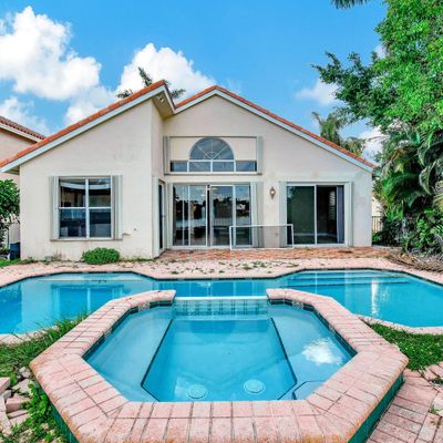 18435 Nw 13 Th St, Pembroke Pines, FL 33029