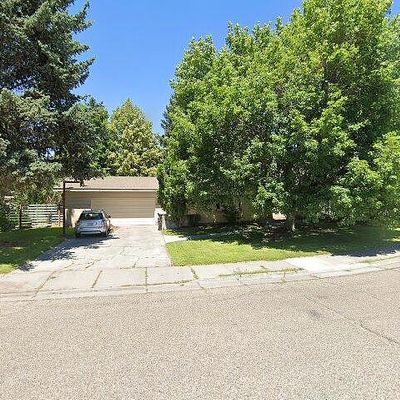 1870 Balboa Dr, Idaho Falls, ID 83404