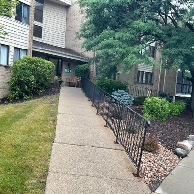 1871 Silver Bell Rd #216, Saint Paul, MN 55122