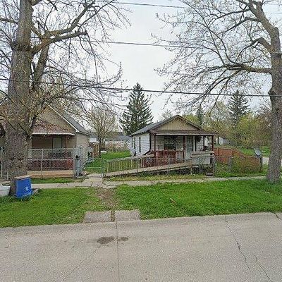 2323 Hiland St, Saginaw, MI 48601