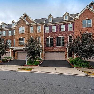 23482 Logans Ridge Ter, Ashburn, VA 20148