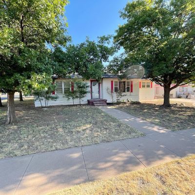 2418 40 Th St, Lubbock, TX 79412