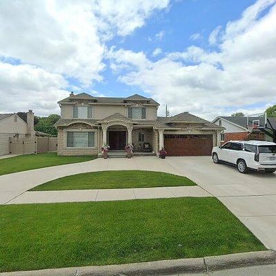 26329 Simone St, Dearborn Heights, MI 48127