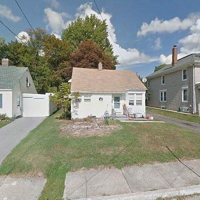 215 Martin St, Red Lion, PA 17356