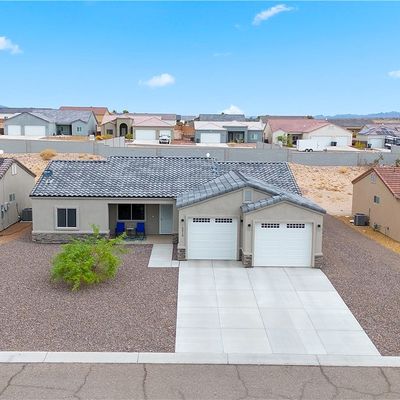 2215 E Hammer Ln, Fort Mohave, AZ 86426