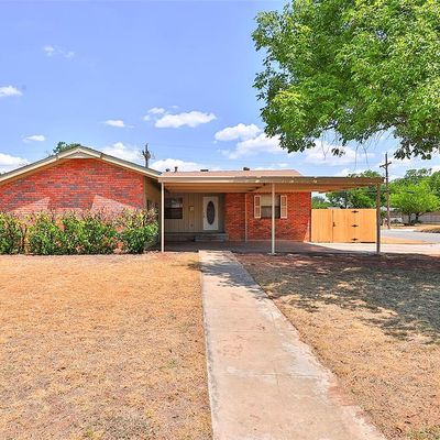 2249 Woodard St, Abilene, TX 79605