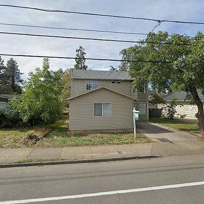 2305 Se 92 Nd Ave, Portland, OR 97216