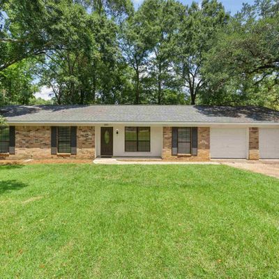 303 Briarwood Ct, Bay Minette, AL 36507