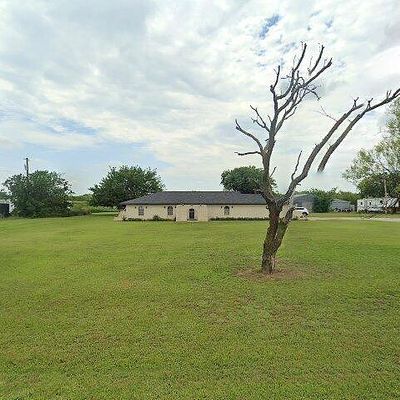 303 Eagle Dr, Holliday, TX 76366