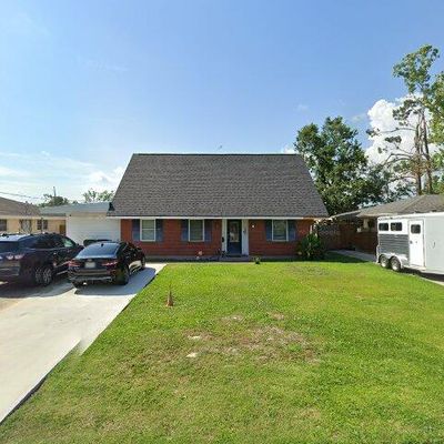 305 Harding Dr, Houma, LA 70364