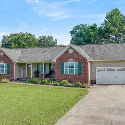 305 Sand Mountain Dr, Rainsville, AL 35986