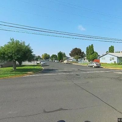 307 3 Rd Ave Ne, Quincy, WA 98848