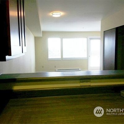 310 N 103rd Street Unit 303, Seattle, WA 98133