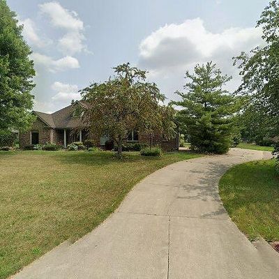 3168 Timber Valley Dr, Kokomo, IN 46902