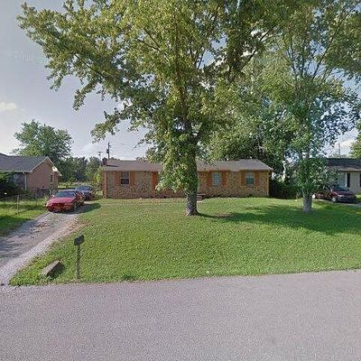 319 Copeland Rd, Clarksville, TN 37042