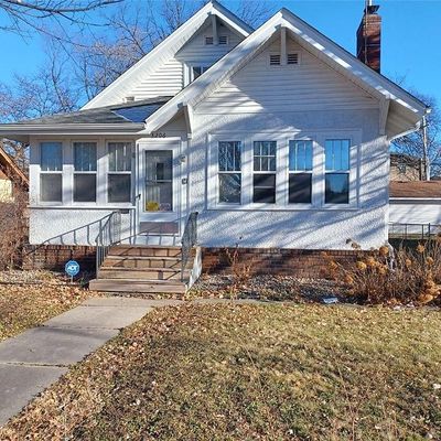 3206 Humboldt Ave N, Minneapolis, MN 55412