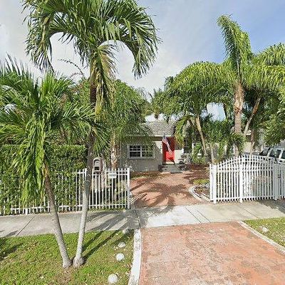 3351 Sw 5 Th St, Miami, FL 33135