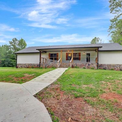 2752 Poplar Rd, Sharpsburg, GA 30277