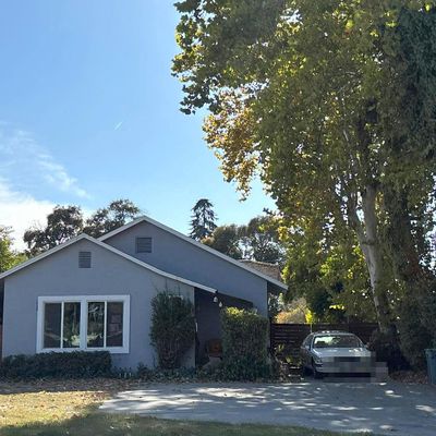 276 E 21 St St, Merced, CA 95340