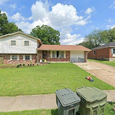 2892 Laredo St, Memphis, TN 38127