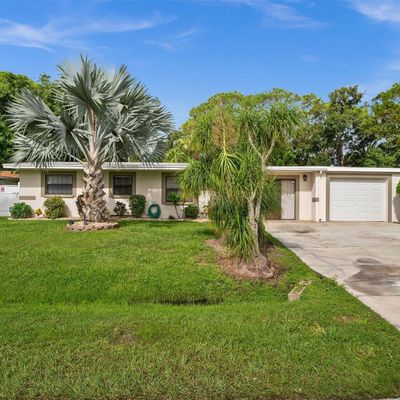 2936 E Mark Dr, Sarasota, FL 34232