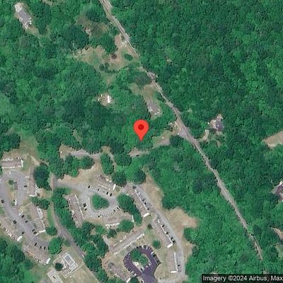 3 Lakeside Dr #M, Ledyard, CT 06339