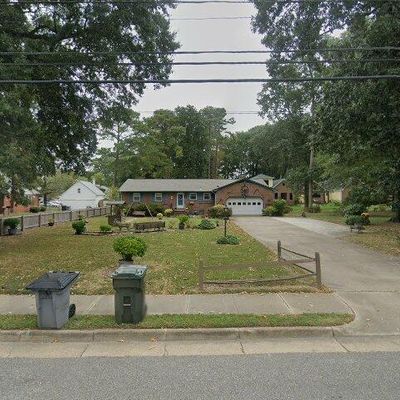 384 Woodland Rd, Hampton, VA 23669