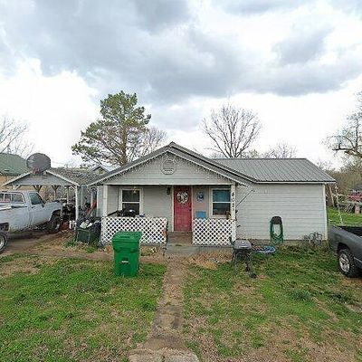 402 Hawkins Ave, Huntsville, AR 72740