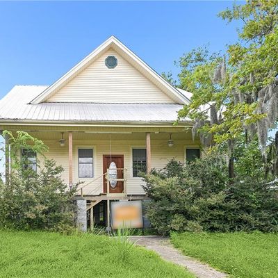 406 Covington St, Madisonville, LA 70447