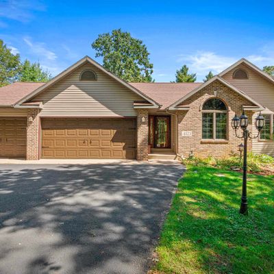 4121 Mapledale Ct, Wisconsin Rapids, WI 54494