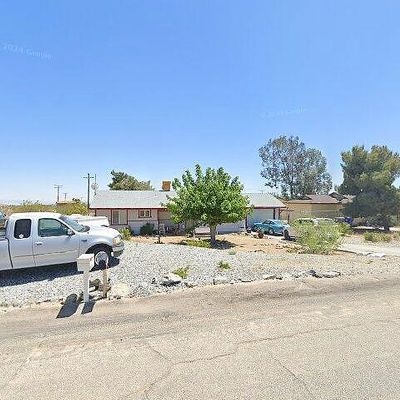 3589 Warren Vista Ave, Yucca Valley, CA 92284