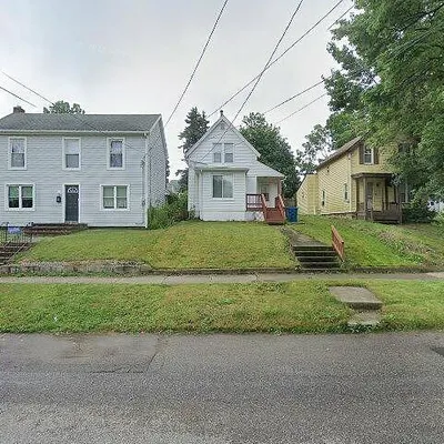 372 N Ellsworth Ave, Salem, OH 44460