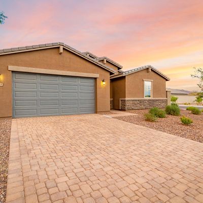 4969 W Beckham Way, San Tan Valley, AZ 85144