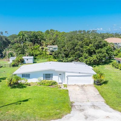 501 Dona Dr, Nokomis, FL 34275