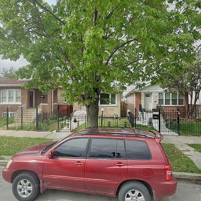 5122 W Concord Pl, Chicago, IL 60639