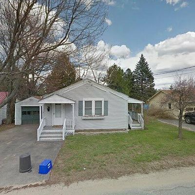 52 Highland Ave, Lewiston, ME 04240