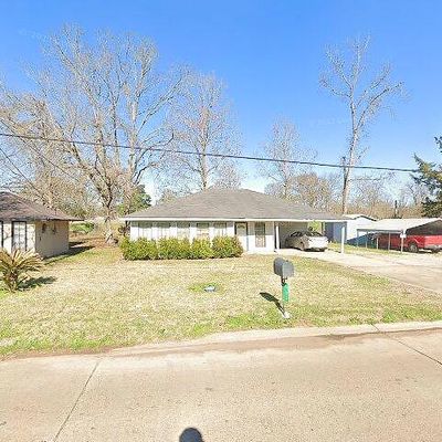 522 Mission Dr, Simmesport, LA 71369