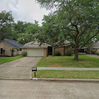 523 Hillary Cir, Sugar Land, TX 77498