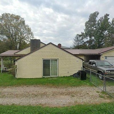 5247 Doc Bailey Rd, Charleston, WV 25313